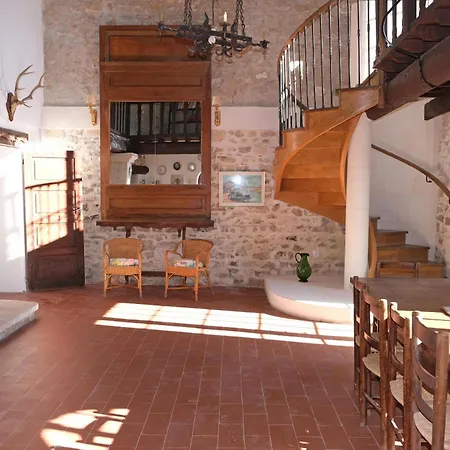 Typical Mas Provencal With Swimming Pool In A Small Hamlet Near In The Alpilles In Provence- 8 Persons Holiday home
