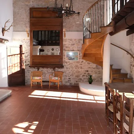 Typical Mas Provencal With Swimming Pool In A Small Hamlet Near In The Alpilles In Provence- 8 Persons Holiday home *