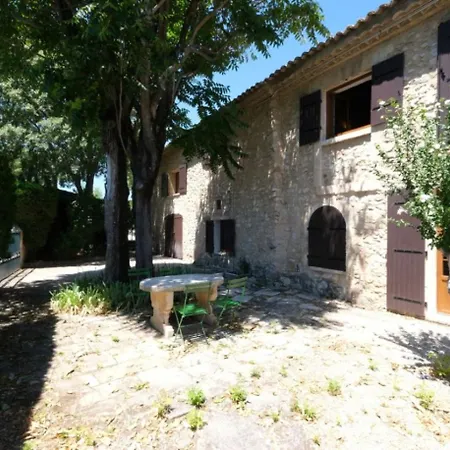 Typical Mas Provencal With Swimming Pool In A Small Hamlet Near In The Alpilles In Provence- 8 Persons * Mouries